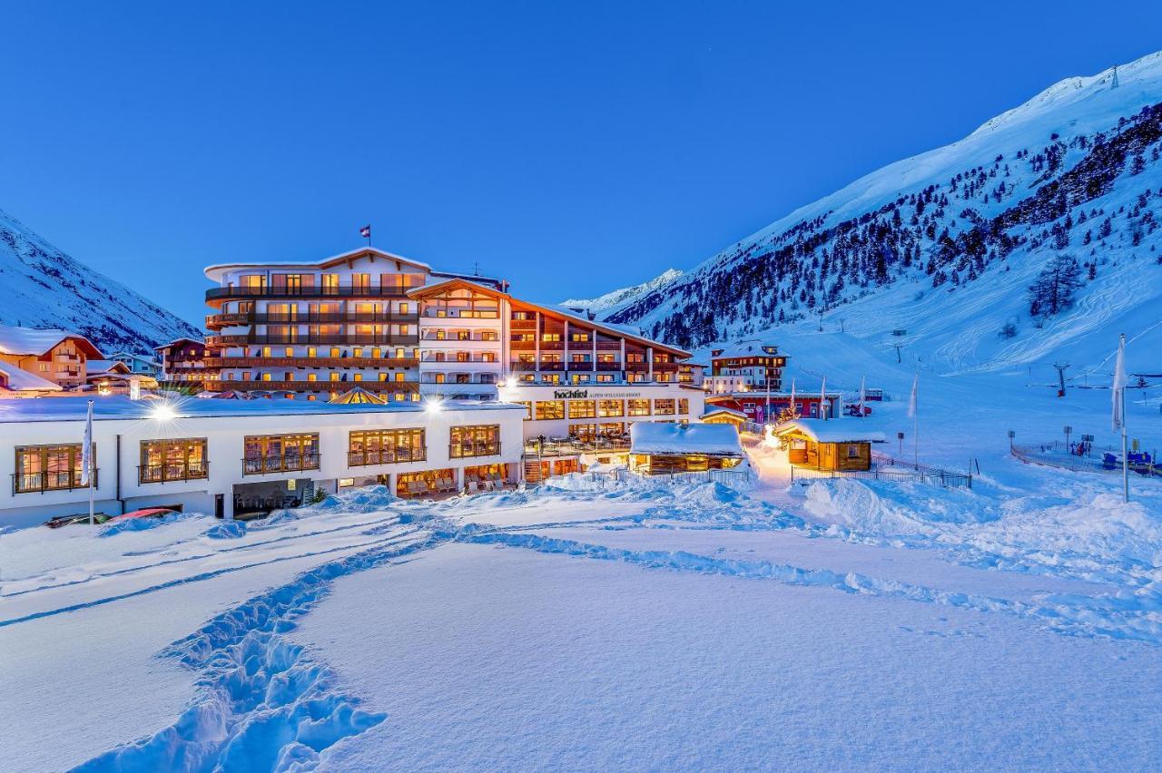 Alpen-Wellness Resort Hochfirst Обергургл Екстериор снимка