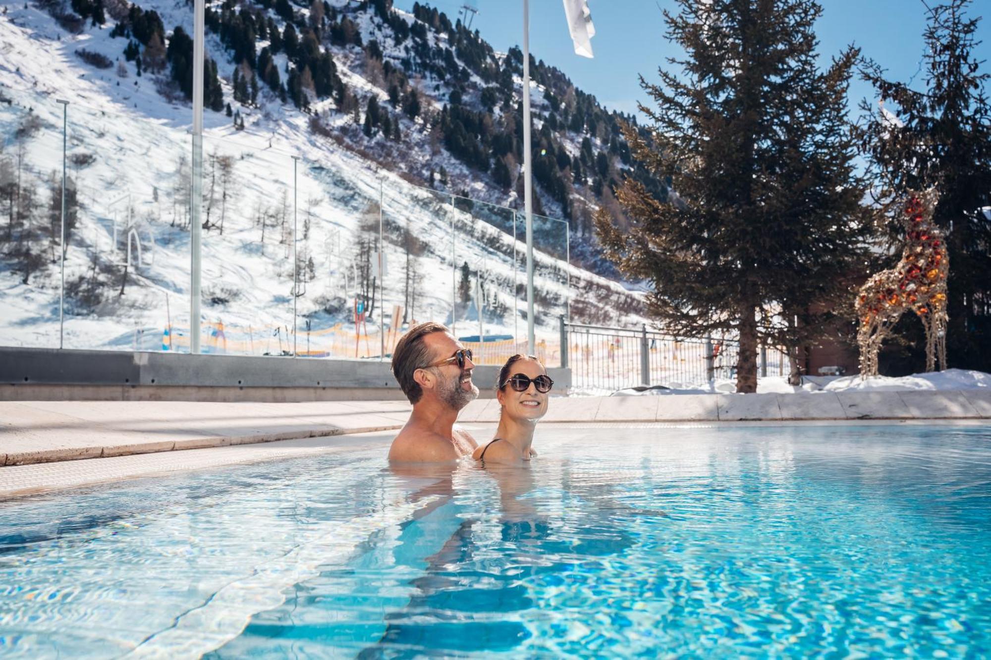 Alpen-Wellness Resort Hochfirst Обергургл Екстериор снимка